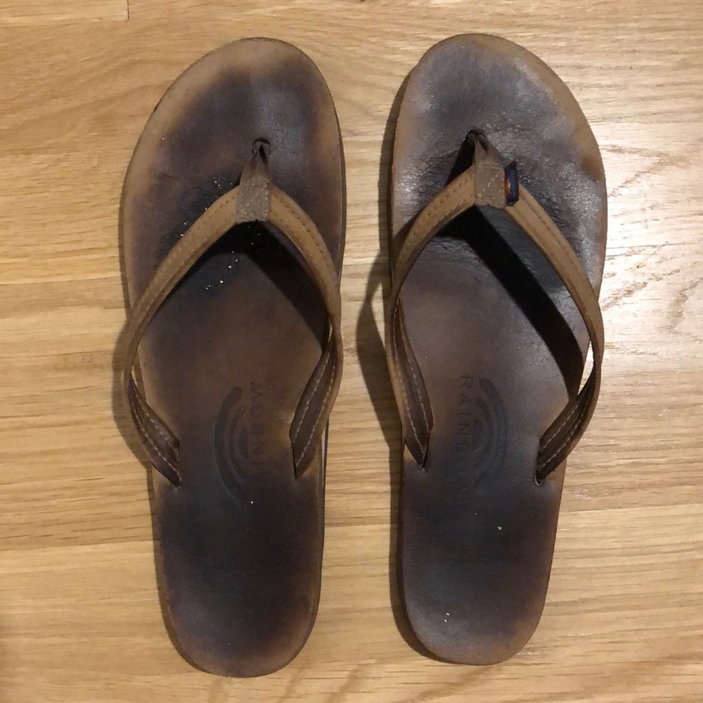 Rainbows Flip Flops 🌈